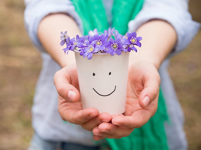 Compostable paper cups