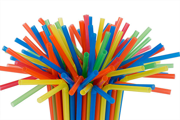 paper straws vs plastic straws