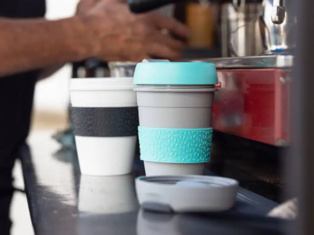 coffee travel mug