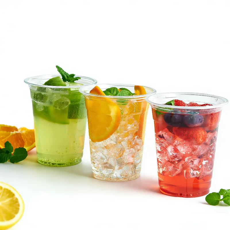 gobelet en plastique transparent